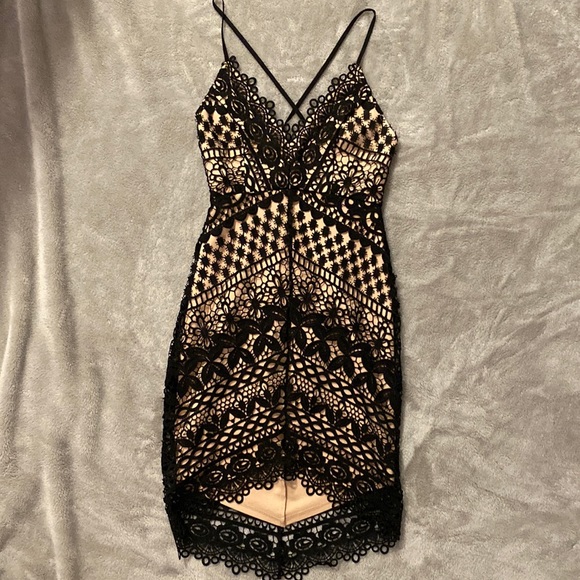 ASTR XS Black Floral Lace - Picture 1 of 4